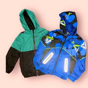 Two jacket bundle boys size 8